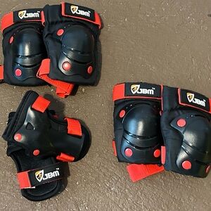 Youth Pads